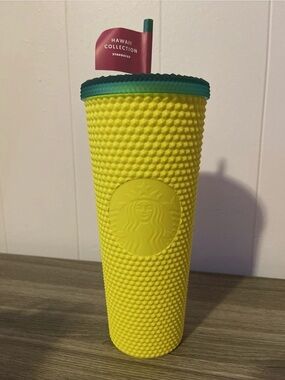 Starbucks Hawaii exclusive 2020 pineapple Studded Tumbler with Straw